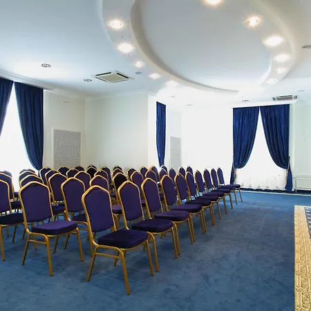 Olympic Hotel 